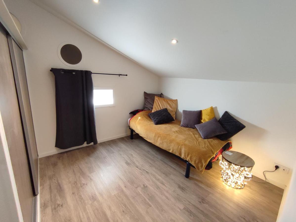 3 Chambres Et La Lune - 103M2 De Charmes Chalons-en-Champagne Exterior photo